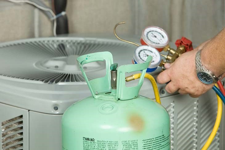 Vệ sinh máy lạnh quận 12, Sửa điện lạnh quận 12