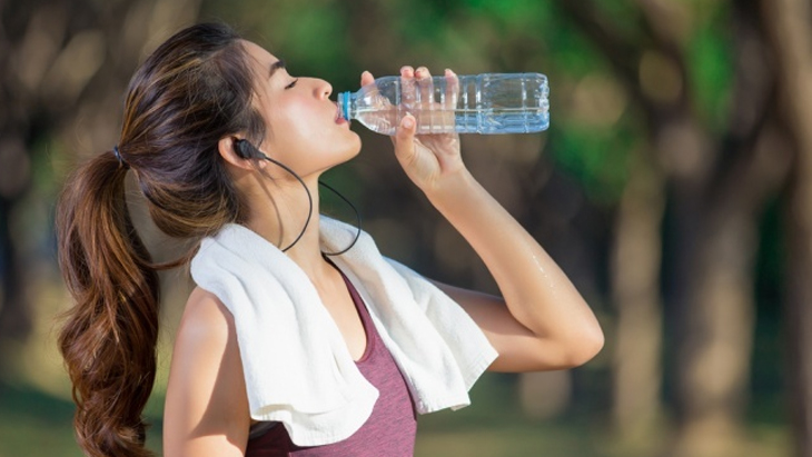 Vệ sinh máy lạnh quận 12, Điện máy Hoàng Thái quận 12